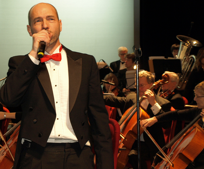 Richard Tyce rehearsing w the Solstice Symphony